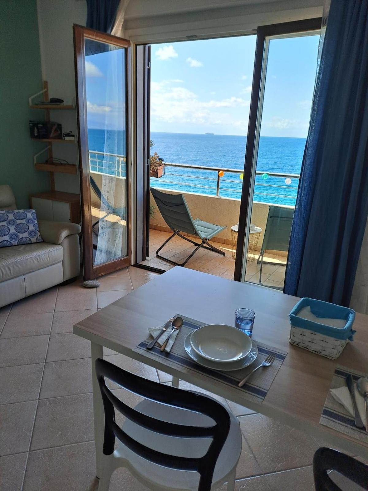 شقة Sea House بانيارا كالابرا المظهر الخارجي الصورة